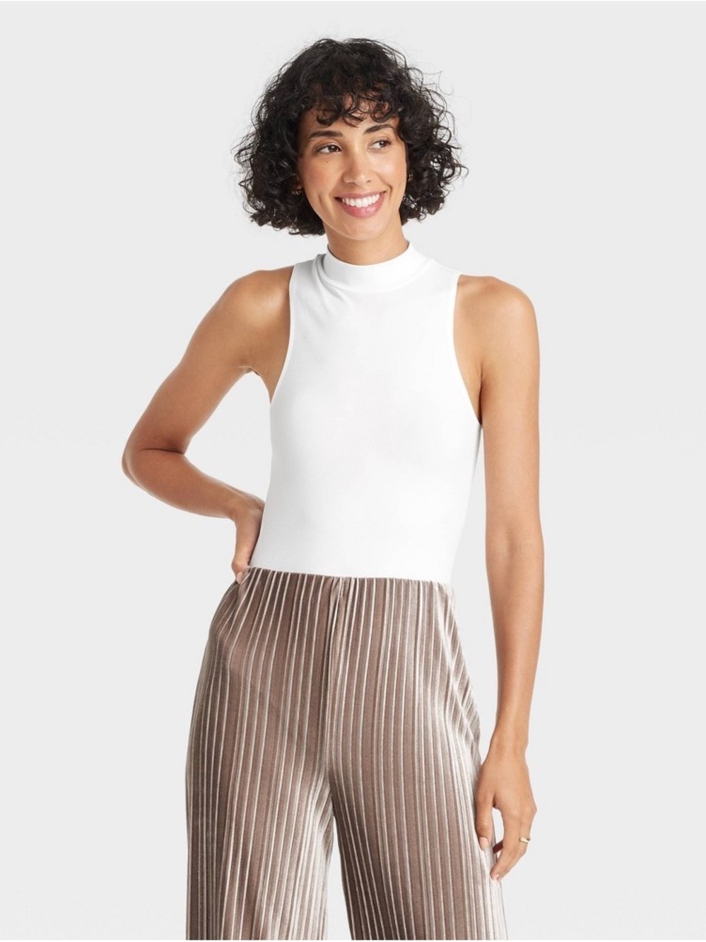 A New Day Woman’s Seamless Bodysuit White MD Mock Turtleneck Sleeveless